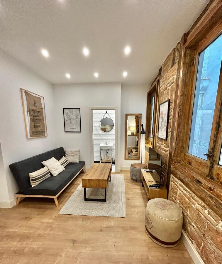 Reina Sofia Museum House Apartment Мадрид Екстериор снимка