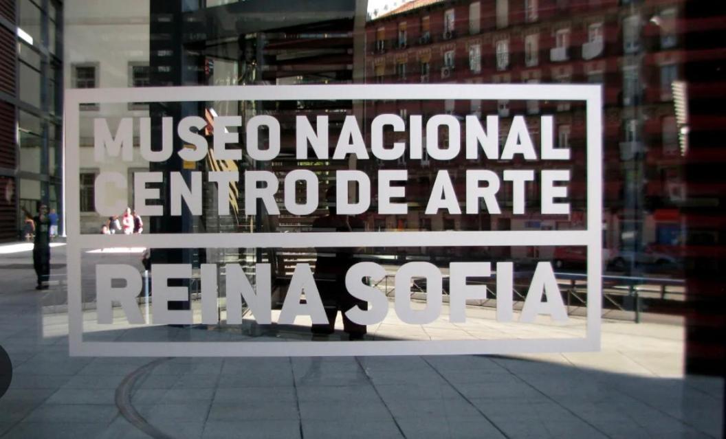 Reina Sofia Museum House Apartment Мадрид Екстериор снимка