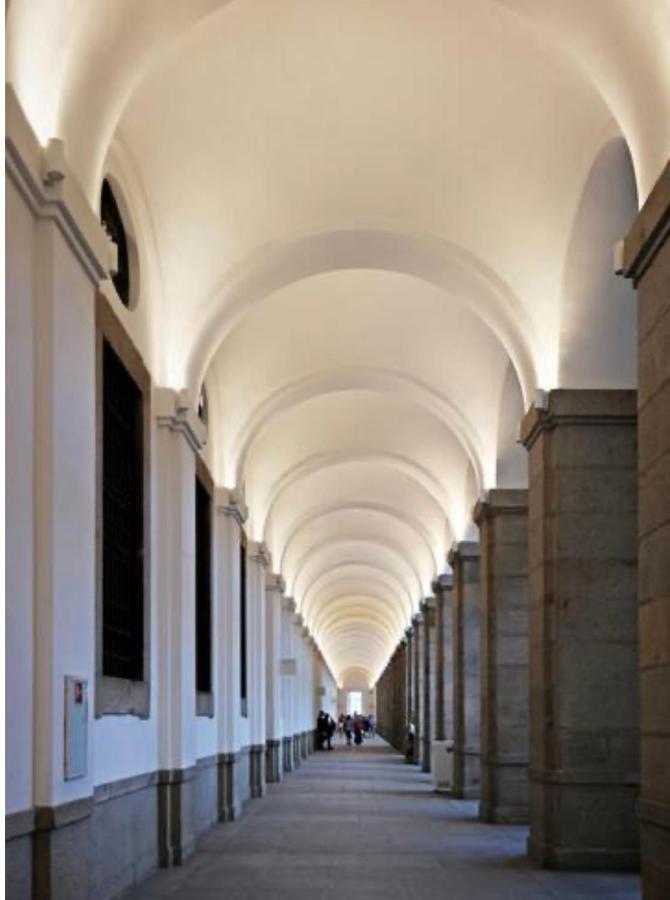 Reina Sofia Museum House Apartment Мадрид Екстериор снимка